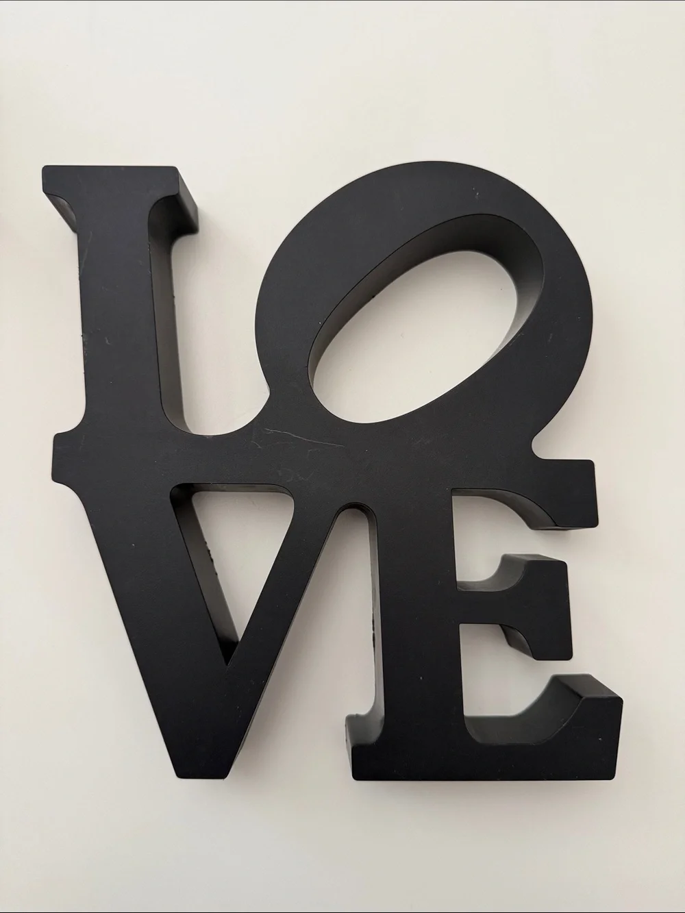 LOVE Stacked Letters Wall/Shelf/Bookshelf/Table Decor Home Decor Plastic Sign